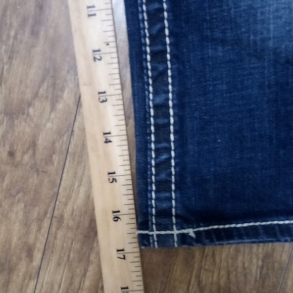 Rock Revival NWOT Women's 30 Capri Noelle Embellished Rhinestones Studs - Picture 10 of 10